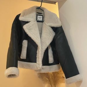 A&F Black and white Faux Sherling